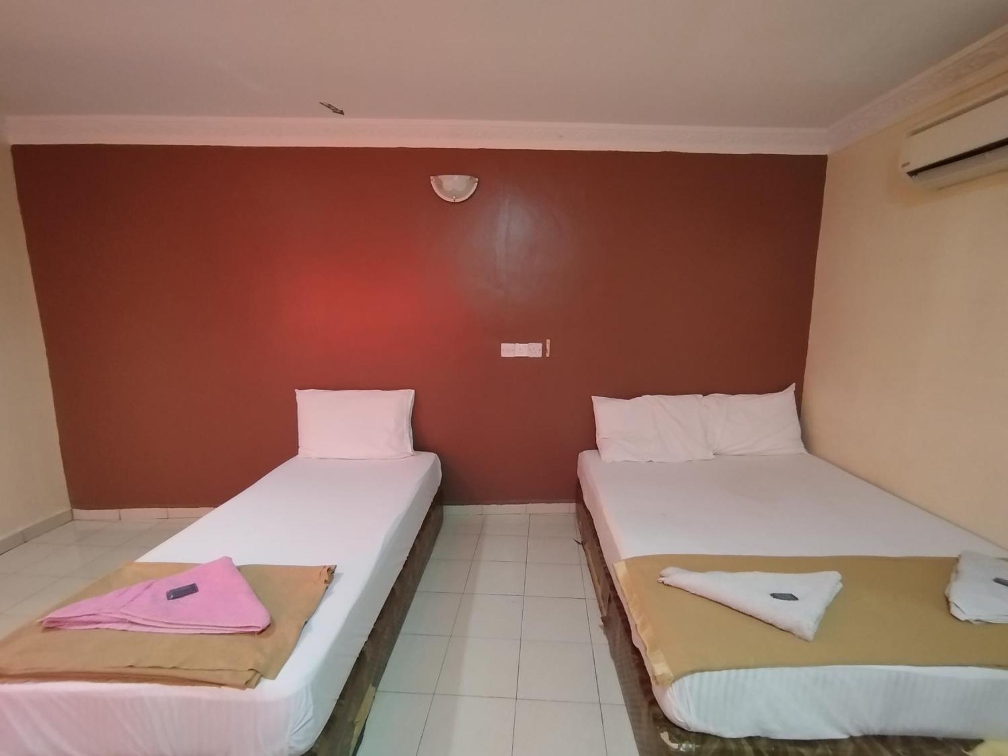 Sentosa Villa Hotel كلانغْ المظهر الخارجي الصورة